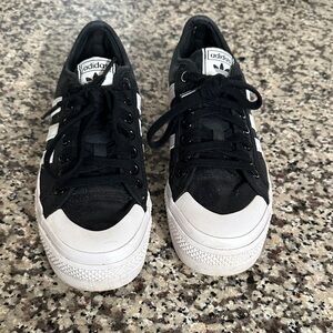 Adidas platform Black and White Canvas Sneakers